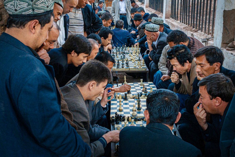 THE QUEEN. OLD TOWN, KASHGAR