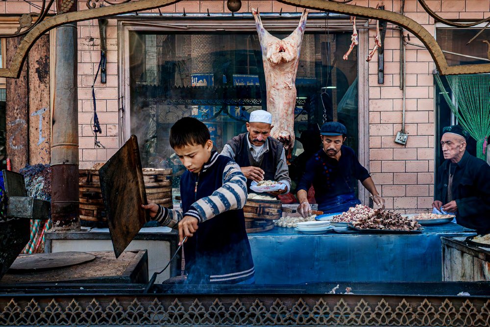 BORN INTO TRADITION. OLD TOWN, KASHGAR